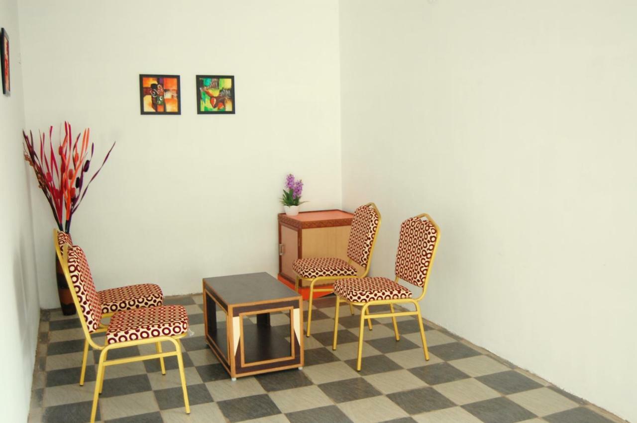 Отель Star Residency Tiruchirappalli Экстерьер фото